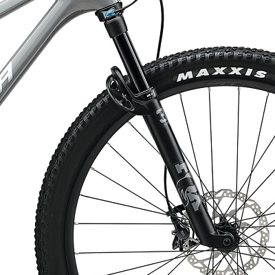 big-nine-xt-sedy-strieborny-2025-d2